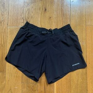 Running shorts